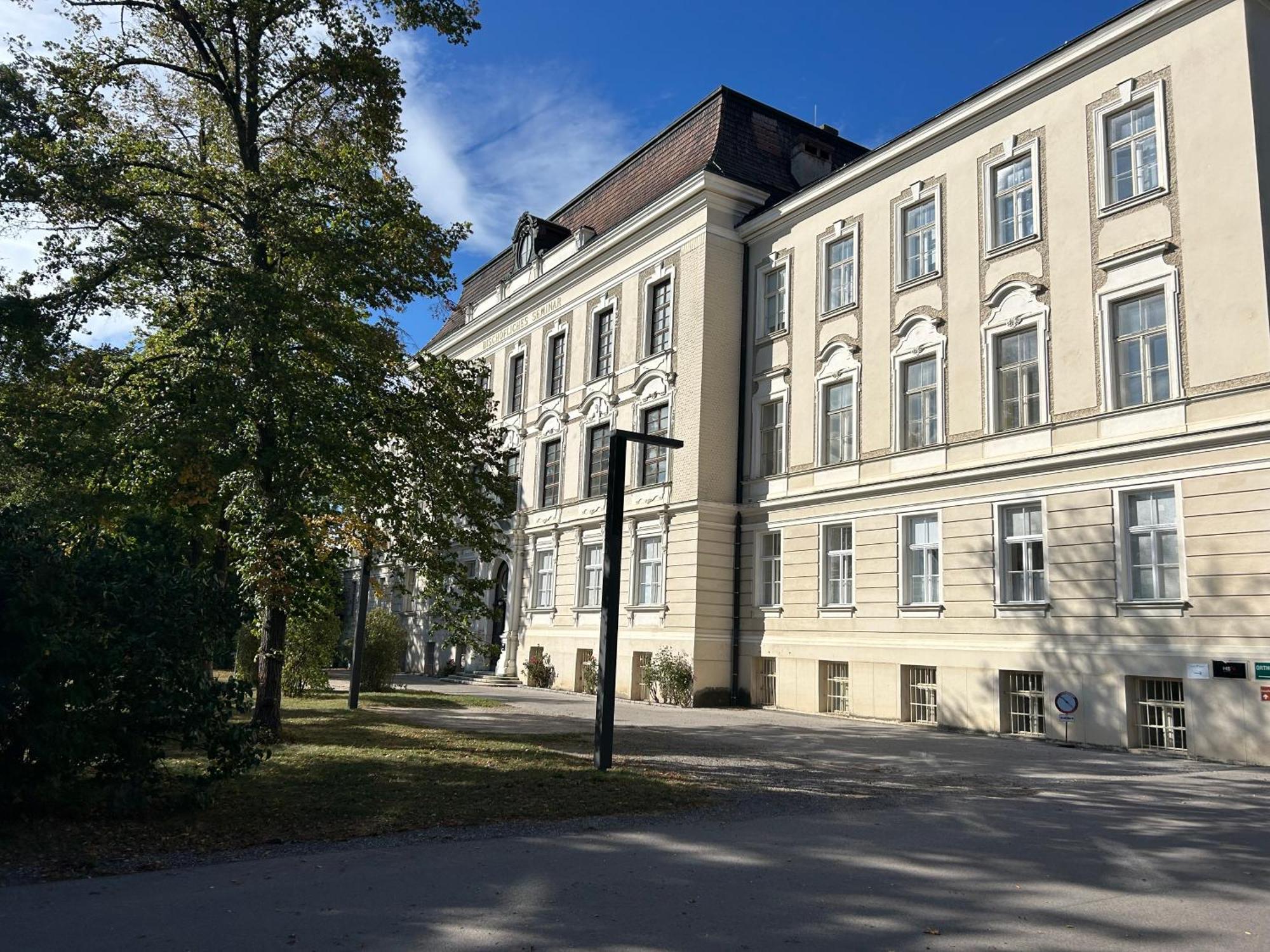Pension L'Etage Melk Eksteriør billede